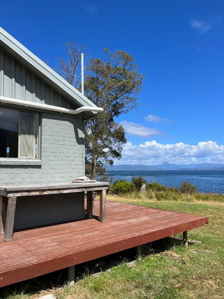 Bruny Island Escapes And Hotel Bruny Alonnah Exterior photo