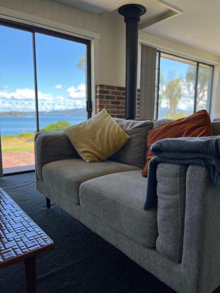 Bruny Island Escapes And Hotel Bruny Alonnah Exterior photo